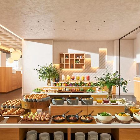 Omo7 Osaka By Hoshino Resorts Exterior photo The buffet at the lounge